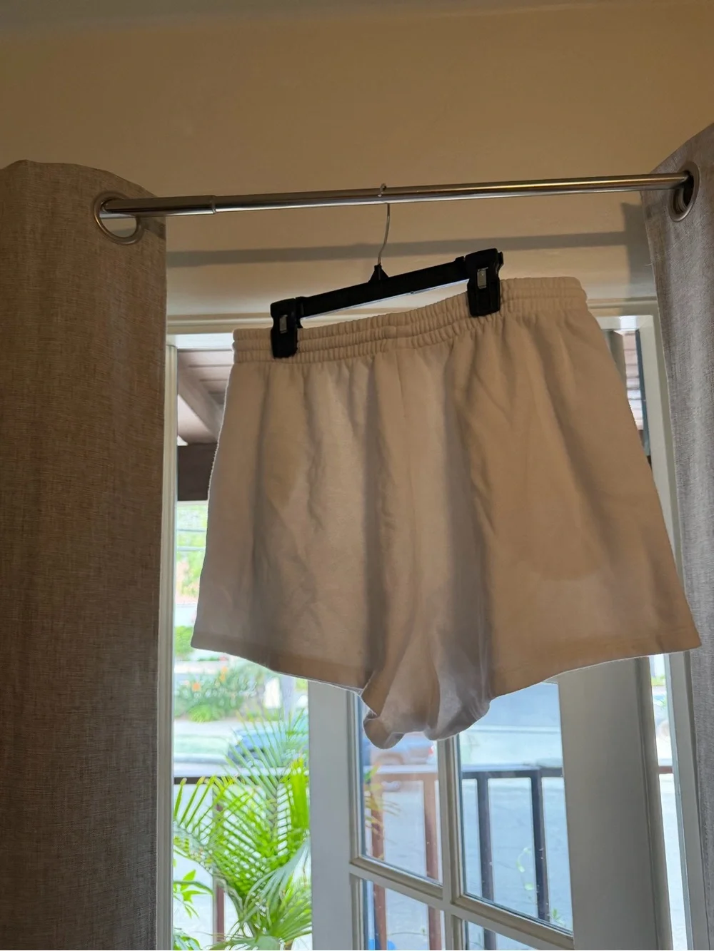 PINK Victoria's Secret White Lounge Shorts with Pink Logo Patch size large